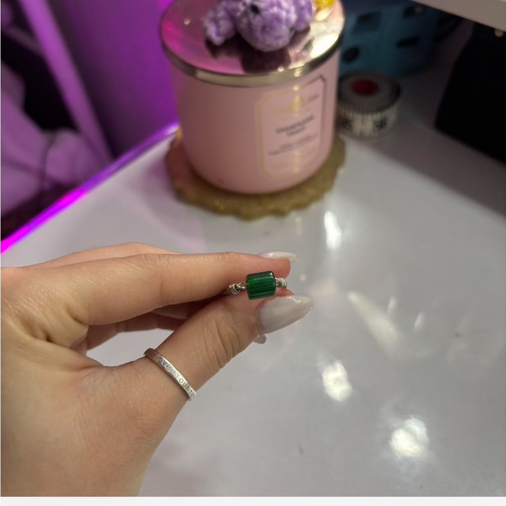 Elegant Green Stone Silver Ring